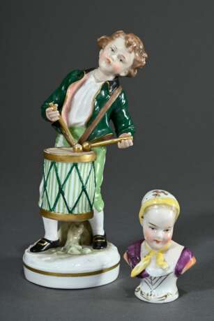 2 Diverse Porzellan Figuren polychrom und goldstaffiert: Karl Ens Volksstedt "Trommler Kind", um 1900 (H. 15,5cm, berieben, Finger verloren) und Dresden "Mädchenbüste mit Blumentuch", Ende 19.Jh., (H.… - Foto 1