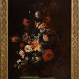 Ykens, Frans (1601-1693) "Stillleben mit Tulpen und Nelken", Öl/Leinwand doubliert, 95x71cm (m.R. 113x89,5cm), rest., Craquelé, Provenienz: ehem. Slg. Dr. Bernhard Heitmann, MKG Hamburg - фото 2