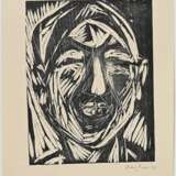 2 Bargheer, Eduard (1901-1979) "Portraits" 1948, Holzschnitte, u.r. sign./dat., PM 24x18,5/28,8x19,5cm, BM ca. 35x25cm, 1x verso Montagereste, leicht vergilbt, min. fleckig - фото 5