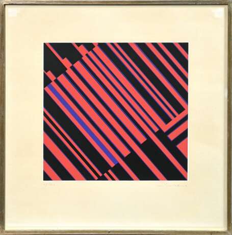 Fruhtrunk, Günter (1923-1982) „Violette Interferenzen in Rot“ 1964, Farbserigraphie, 29/200, u. sign./num., freigestellt gerahmt, PM 36x36,5cm, BM 56,5x54cm (m.R. 60,5x57,8cm), leicht vergilbt, o. 2x Montageflecken - фото 2