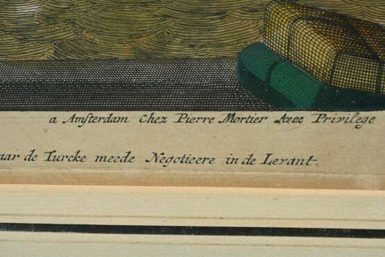 2 Vianen, Jan van (~1660-1726) "Vaisseau du premier rang portant pauillon d'Admiral" und "Saique batiment dont les Turcs se seruent en leuent pour leur trafic" um 1695, color. Kupferstiche, 1x u.l. i.… - фото 3