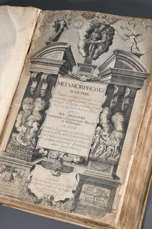 Band "Les Metamorphoses d'Ovide Traduits en Prose Françoise, et de nouveau soigneusement revues, corrigées en infinis endroits, et enriches de figures à chacune Fable" (Ovid's Metamorphosen) 1619 mit dem "… - фото 1