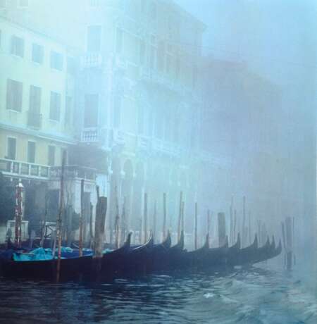 Penn, Irving (1917-2009) "Venedig", Farbfotografie (Dye Transfer), verso bez., 41,4x40,8cm (44x43,2cm) - Foto 1