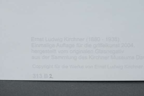 2 Kirchner, Ernst Ludwig (1880-1938) "Portraits" 2004, Fotografien, verso Nachlassangabe, Griffelkunst, PM 24x18cm, BM 30,3x23,6cm - Foto 4