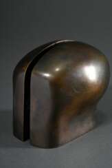 Marwede, Gabriele (*1925) &quot;Kleiner bestimmter Kopf&quot;, Bronze patiniert, 14/50, monogr./num., Gießerstempel &quot;Guss Barth Elmenhorst&quot;, 9,5x10x8,5cm, min. Altersspuren