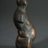 Otto, Waldemar (1929-2020) "Torso eines Wächters" 1981, Bronze patiniert, 6/70, monogr./num./dat., 14x9x5cm - photo 3