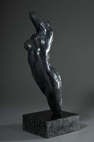 Rodin, Auguste (1840-1917) "Torso der Adele" 1882, wohl Kunstbronze patiniert, sign., Museums Replik, 223/499, Klebeschild "Edition Museums Galerie", Gießerstempel, H. 47cm (m. Sockel) - photo 4