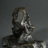 Rodin, Auguste (1840-1917) "La main de Dieu ou la Creation", Bronze patiniert, 2/750, sign./num., Gießerstempel: RAC, Nachguss 1986 und bez. "BK", 14,7x14,5x13cm - photo 4