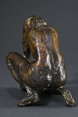 Sander, Ernemann Friedrich (1925-2020) "Akt - Wasser schöpfendes Mädchen" 1993, Bronze patiniert, 2x monogr./dat., H. 18cm, min. berieben - Foto 4