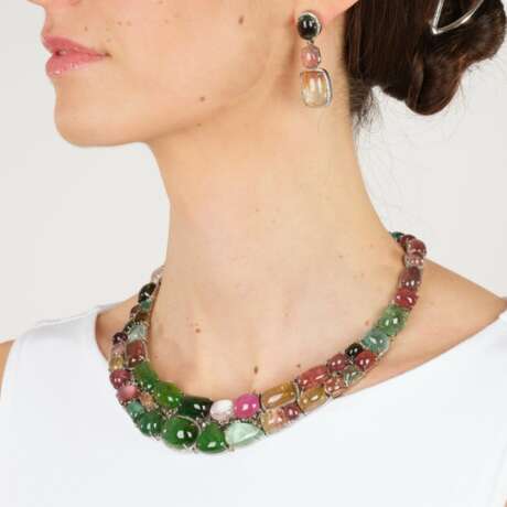 Tutti-Frutti Edelstein-Brillant Set mit Collier und Ohrringen. - photo 4