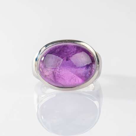 Juwelier Wempe. Amethyst Bandring. - Foto 1