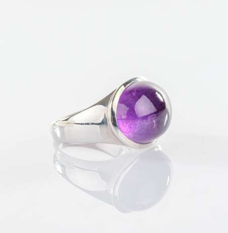 Juwelier Wempe. Amethyst Bandring. - Foto 2