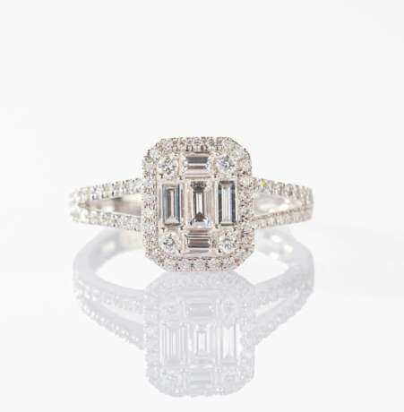 Juwelier Wempe. Klassischer Diamant Ring. - Foto 1