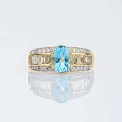 Aquamarin-Diamant Ring.