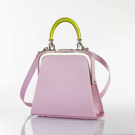 Christian Dior. Seidenhandtasche mit Plexiglas-Henkel. - photo 2