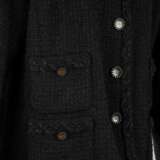 Chanel. Legendäre Tweedjacke 'La Petite Veste Noire'. - Foto 3