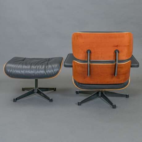 Charles & Ray Eames. Lounge Chair & Ottoman. - photo 4