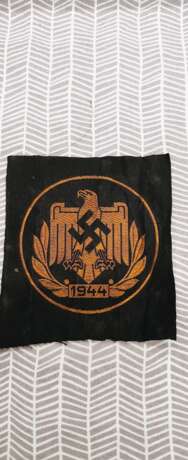 WW2 GERMAN SPORT bevo patch bawelna niemcy ww2 german 1939 - photo 2