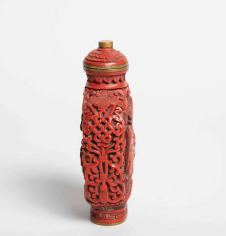 Schnitzlack Snuff Bottle - photo 9