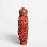 Schnitzlack Snuff Bottle - photo 2