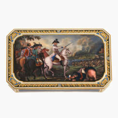 A gold enamel snuffbox "Bataille de Souabe"