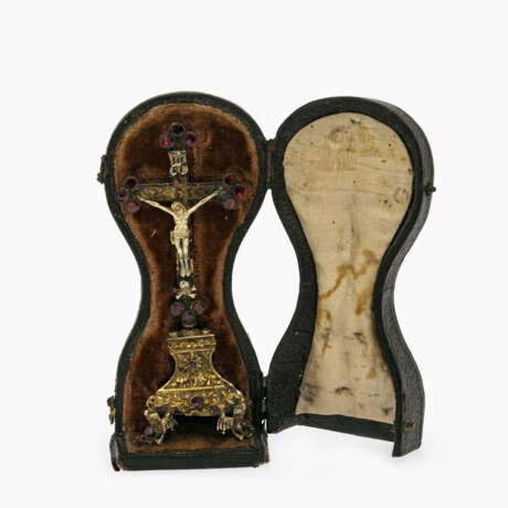 A small standing crucifix in the original leather case - photo 2