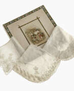 Tapis & Textiles. 18 handkerchiefs