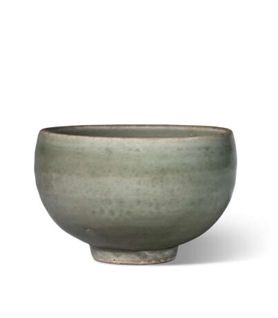 A GREEN JUN BOWL - photo 1