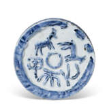 AN UNUSUAL BLUE AND WHITE INK PALETTE - фото 2