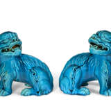 A PAIR OF TURQUOISE-GLAZED FIGURES OF QILIN - photo 4