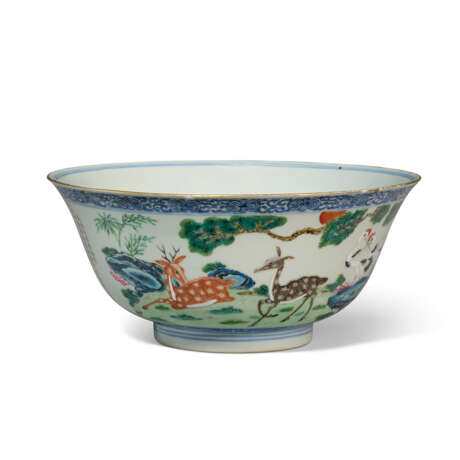 A FAMILLE ROSE BOWL WITH GILT INSCRIPTION - фото 3