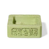A LIME-GREEN-ENAMELED MOLDED SQUARE BRUSH WASHER - photo 3
