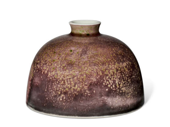 A 'PEACH BLOOM'-GLAZED WATER POT, TAIBAIZUN - photo 1