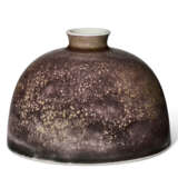 A 'PEACH BLOOM'-GLAZED WATER POT, TAIBAIZUN - photo 2