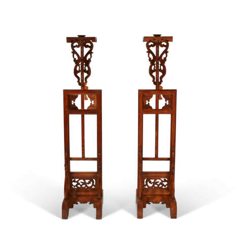 A PAIR OF NANMU LANTERNS AND JUMU STANDS - photo 1