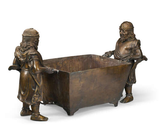 A BRONZE RECTANGULAR CENSER WITH FOREIGNERS - photo 2