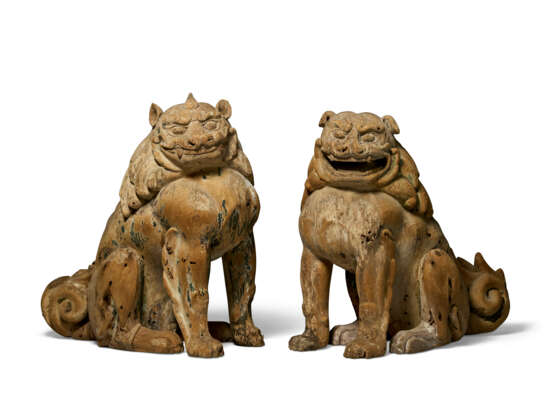 A PAIR OF CARVED WOOD SCULPTURES OF KOMA-INU (LION-DOG) - photo 1