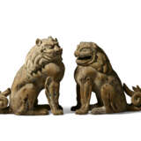 A PAIR OF CARVED WOOD SCULPTURES OF KOMA-INU (LION-DOG) - photo 5