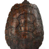 A WOOD CARVED NETSUKE OF A TORTOISE - фото 5