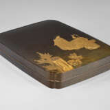 A MOKO-SHAPE LACQUER WRITING BOX (SUZURI-BAKO) - photo 3