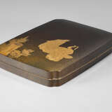 A MOKO-SHAPE LACQUER WRITING BOX (SUZURI-BAKO) - photo 4