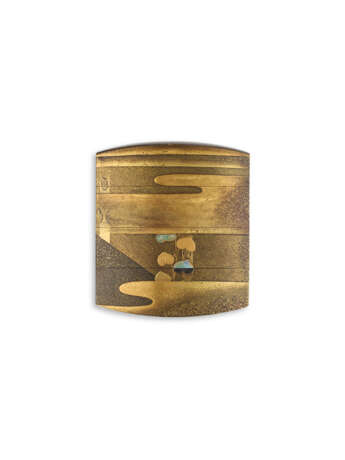 A MOTHER-OF-PEARL-INLAID LACQUER THREE-CASE INRO - photo 1