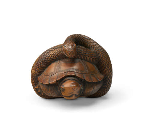 A CARVED WOOD NETSUKE OF A TORTOISE AND SNAKE - photo 3