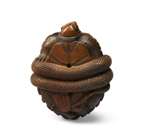 A CARVED WOOD NETSUKE OF A TORTOISE AND SNAKE - photo 8