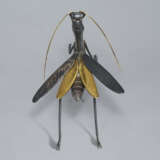 A SILVER AND GOLD ARTICULATED SCULPTURE OF PRAYING MANTIS - photo 3