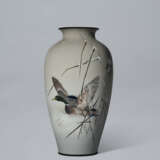 A LARGE AND IMPORTANT CLOISONNE ENAMEL VASE WITH DUCKS - photo 4