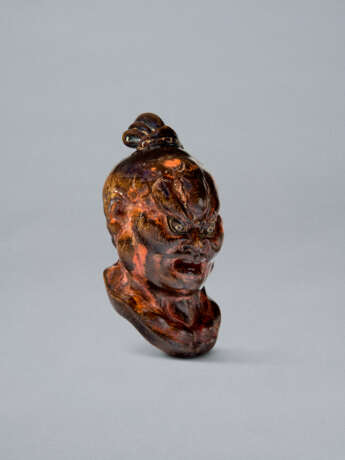 A LACQUERED AND CARVED WOOD NETSUKE OF HEAD OF A NIO - photo 2