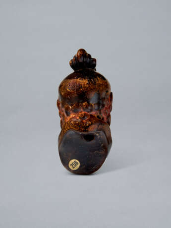 A LACQUERED AND CARVED WOOD NETSUKE OF HEAD OF A NIO - photo 4