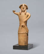 Irdenware. A HANIWA EARTHENWARE SCULPTURE OF A WARRIOR