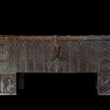 Spätgotische Frontstollentruhe, norddeutsch um 1500. - photo 6